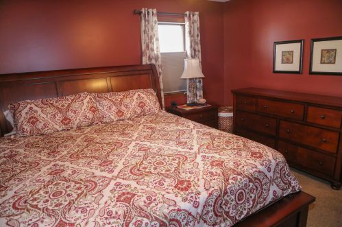 1944 Greenbrier St, Saint Paul MN  55117-2214 exterior