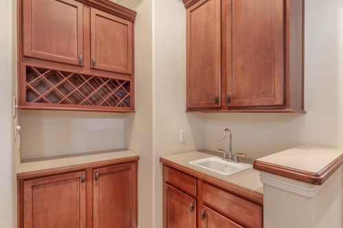 1726 Morning Glory, Carrollton TX 75007-1420 exterior