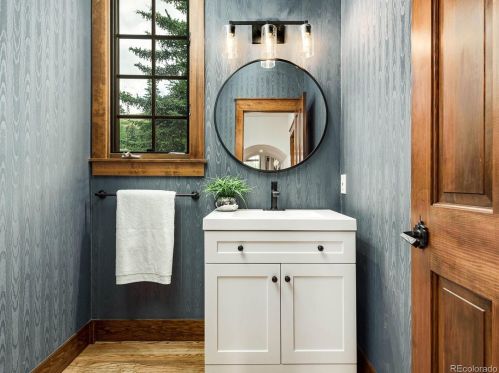 27946 Meadowlark Dr, Denver CO  80401-9747 exterior