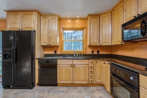 60 Old Ivy Rd, Stockbridge GA  30281-2130 exterior