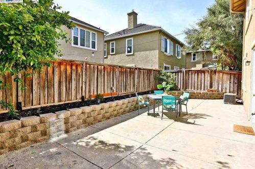 3906 Hidden Grove Ln, Concord CA  94519-1161 exterior