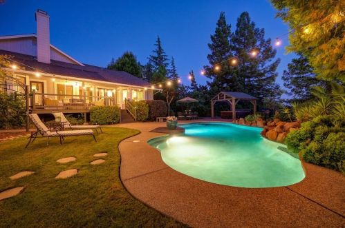 3000 Eagles Nest, Auburn, CA 95603-5918