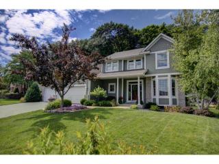 4745 Harbor Ln, Minneapolis, MN 55446-3439