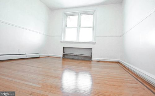2427 16th St, Philadelphia PA  19132-4439 exterior