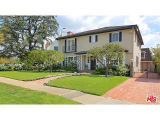 10742 Weyburn Ave, Los Angeles, CA 90024-3156