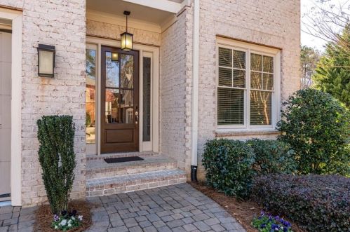 910 Woodsmith Ln, Duluth, GA 30097-1946