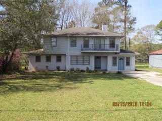307 Eastlake Dr, Quitman, GA 31643-2411