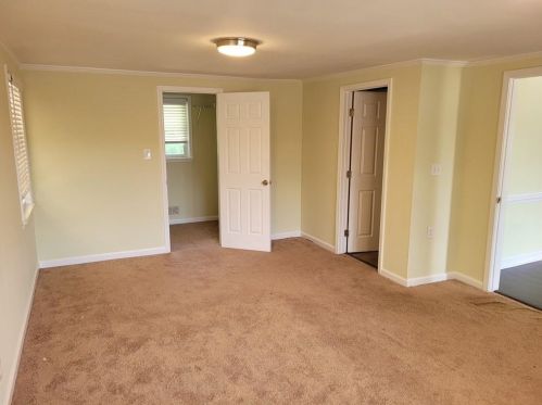 2437 Lower Roswell Rd, Marietta GA  30068-3637 exterior
