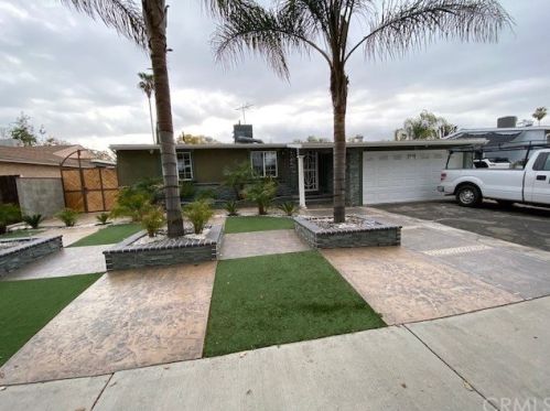 7935 Broadleaf Ave, Van Nuys, CA 91402-6103