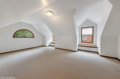 115 Eastern Ave, Willowbrook IL  60514-1414 exterior