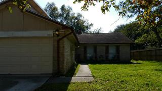 9810 Kiwi Ln, Conroe TX  77385-3716 exterior