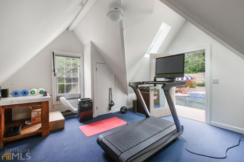 1090 Berkshire Rd, Atlanta GA  30306-3002 exterior