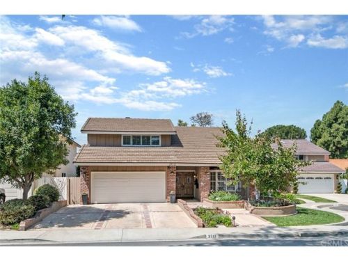 3712 Avenue Sausalito, Irvine, CA 92606-1849