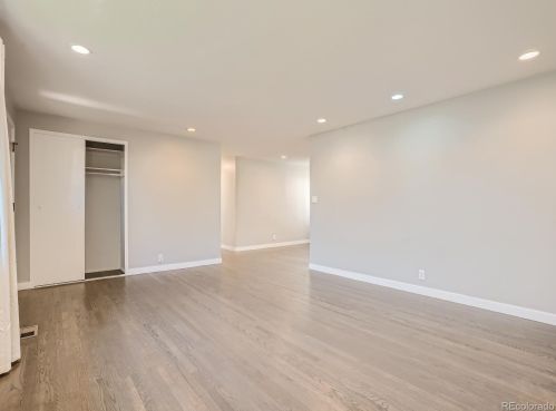 2759 Washington St, Englewood CO  80113-1675 exterior