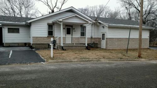 503 Maple St, Evansville, IL 62242-1815
