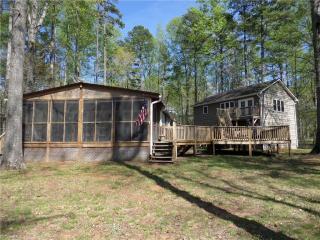395 Capistrano Shores Blvd, Lexington, NC 27292-7810