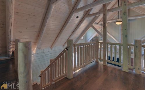 266 Slayton Gap Trl, Cleveland GA  30528-1815 exterior