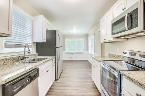 3585 Ale Cir, Atlanta GA  30344-5903 exterior