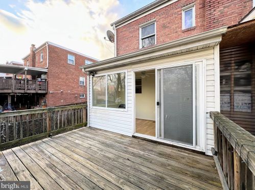 8455 12 Ave, Silver Spring MD 20903-3304 exterior