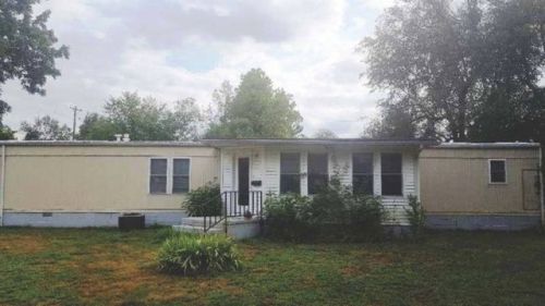 403 Elm St, Bath, IL 62617-6013