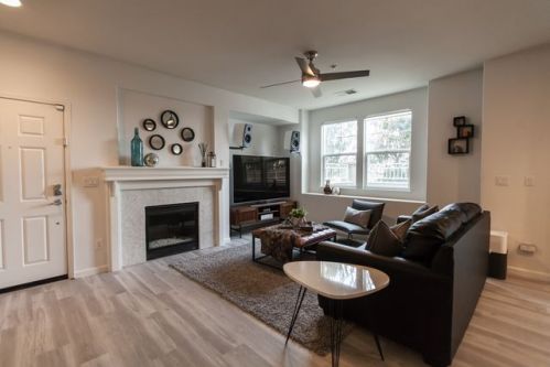 190 Veracruz Pl, Tracy, CA 95391-3021