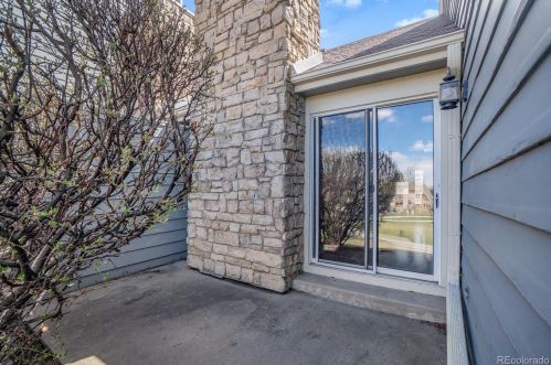 2013 Worchester Way, Denver CO  80014-4308 exterior