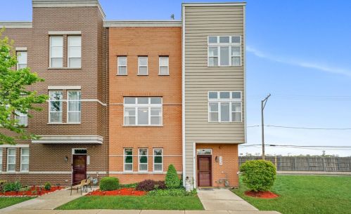 5338 Hanson Ave, Chicago, IL 60639-4159