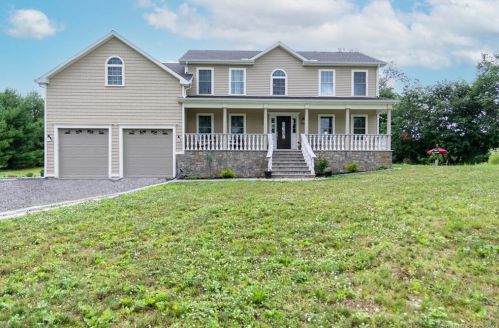 22 Orchard Ave, Bethlehem, CT 06751-2219