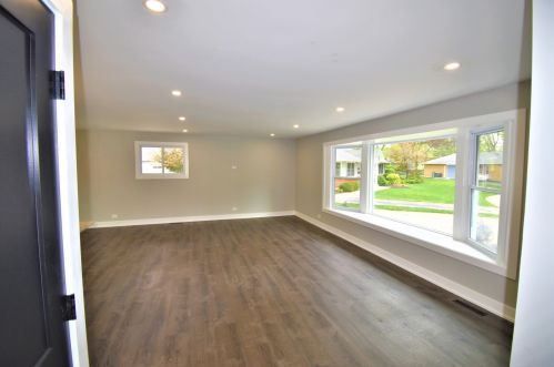 1819 Chestnut Ave, Arlington Hts IL  60004-3782 exterior