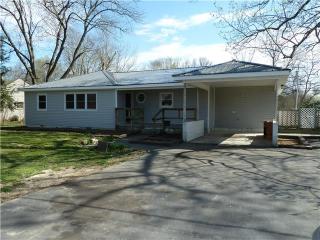 206 Fort St, Tullahoma, TN 37388-2409