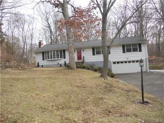 14 Cold Spring Cir, Huntington, CT 06484-4805