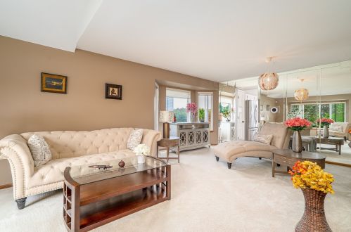 28 Denise Ct, Matteson, IL 60443-2122