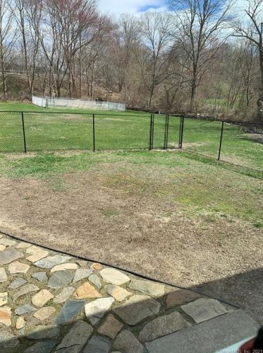 126 Green Hollow Rd, Killingly CT  06239-3700 exterior