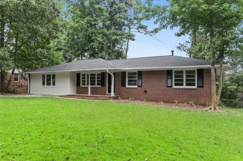 1023 Prospect Rd, Mableton, GA 30126-2127