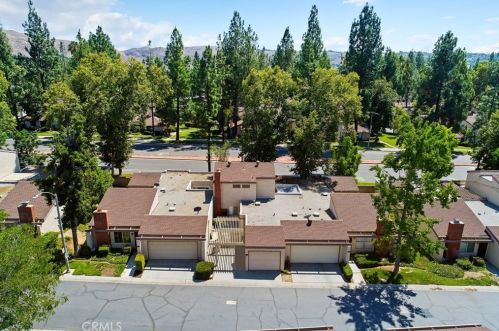 844 Daffodil Dr, Riverside CA  92507-6372 exterior