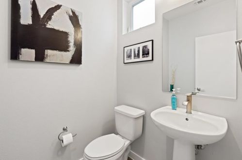 3213 Aldwyche Dr, Austin TX  78704 exterior