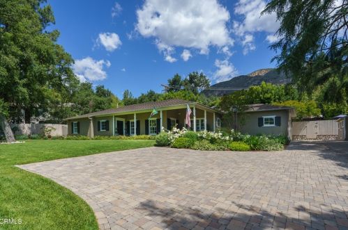 2085 Altadena Dr, Altadena, CA 91001-2154