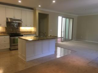 219 Mayfair, Irvine CA  92620-2155 exterior