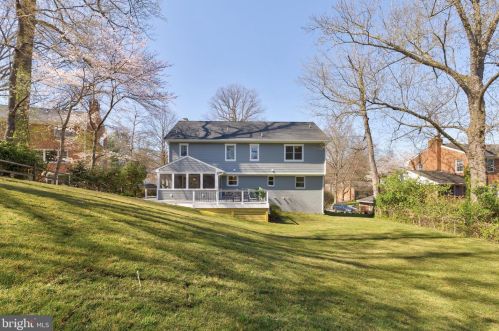 4532 41st St, Arlington VA  22207-2937 exterior