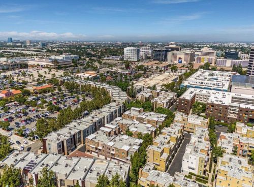 252 Jeanette Ln, Santa Ana CA  92705-6016 exterior