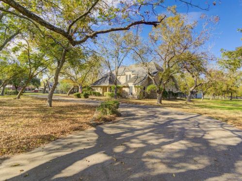 11801 H St, Morgans Point TX 77571-5802 exterior