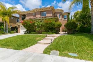 8124 Calle Catalonia, Carlsbad, CA 92009-8954