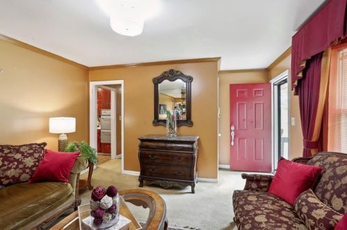 336 Bromack Dr, Atlanta GA  30315-8408 exterior