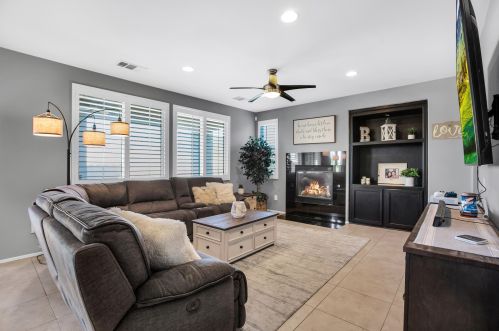 83334 Beaver Creek Ct, Indio, CA 92203-2830