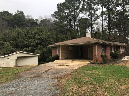 4469 Sims Rd, Ellenwood, GA 30294-1832