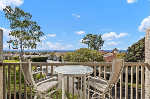 6703 Paseo Del Norte, Carlsbad, CA 92011-3334