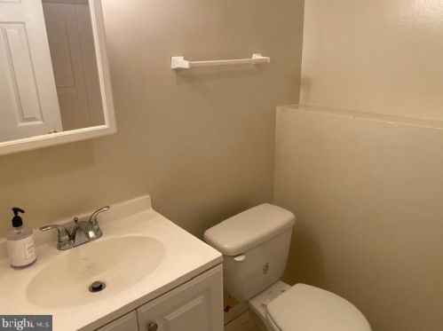 1409 Silo Way, Silver Spring MD 20905-6069 exterior