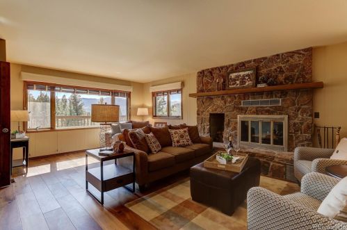 101 Ponderosa Way, Lakewood, CO 80439