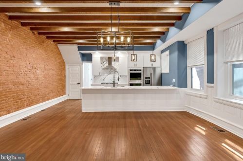 612 48th St, Philadelphia, PA 19139-2804