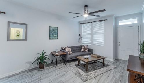 1561 Arbor Knot Dr, Uhland TX  78640 exterior